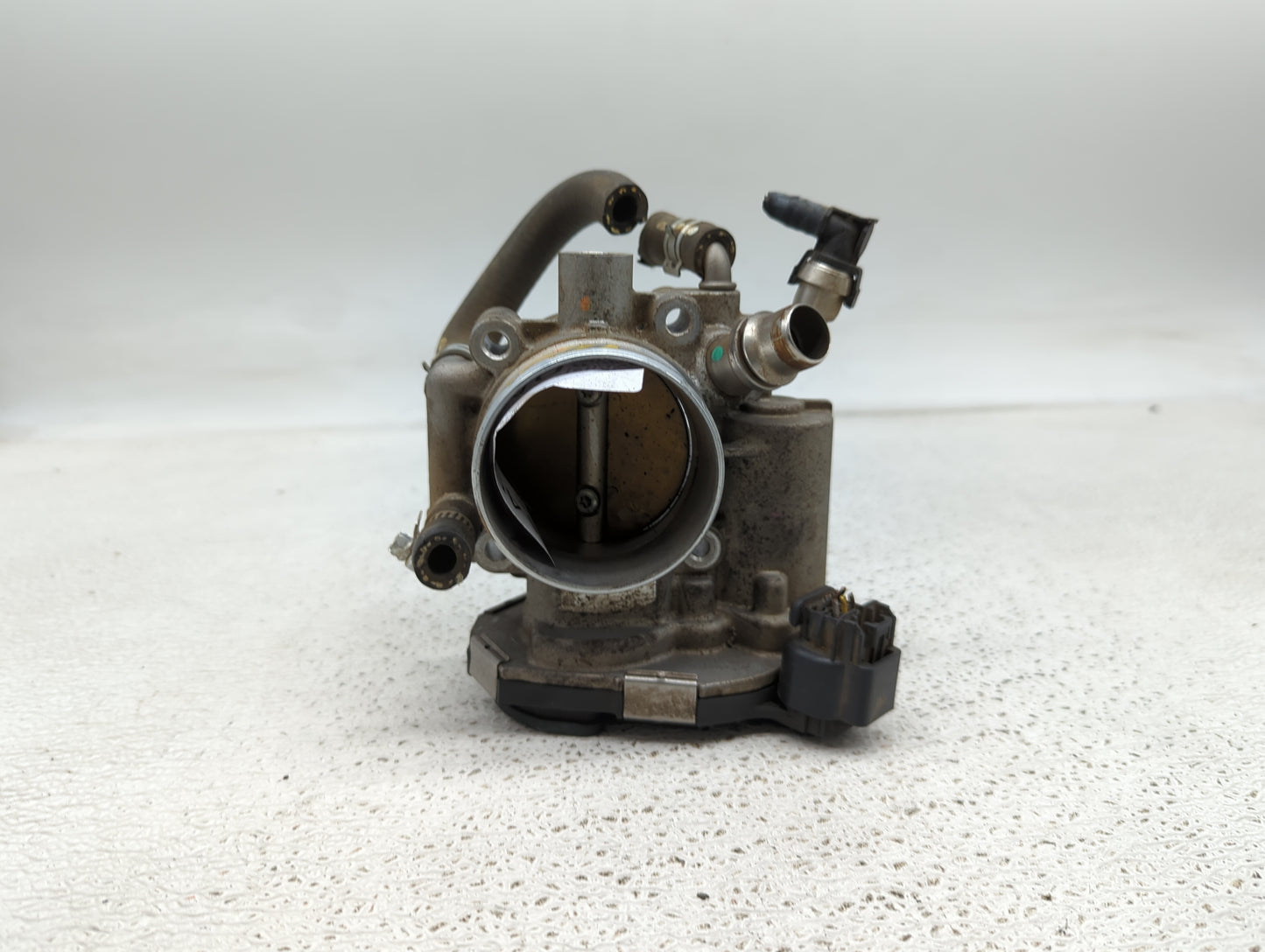 2011-2016 Chevrolet Cruze Throttle Body P/N:55577375 0280750562 Fits Fits 2009 2010 2011 2012 2013 2014 2015 2016 2017 2018 