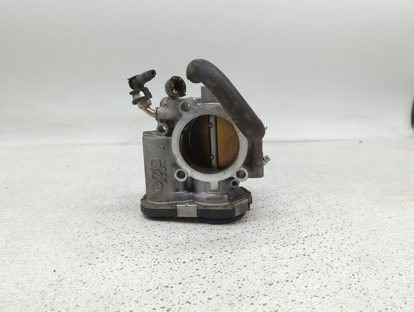 2011-2016 Chevrolet Cruze Throttle Body P/N:55577375 0280750562 Fits Fits 2009 2010 2011 2012 2013 2014 2015 2016 2017 2018 