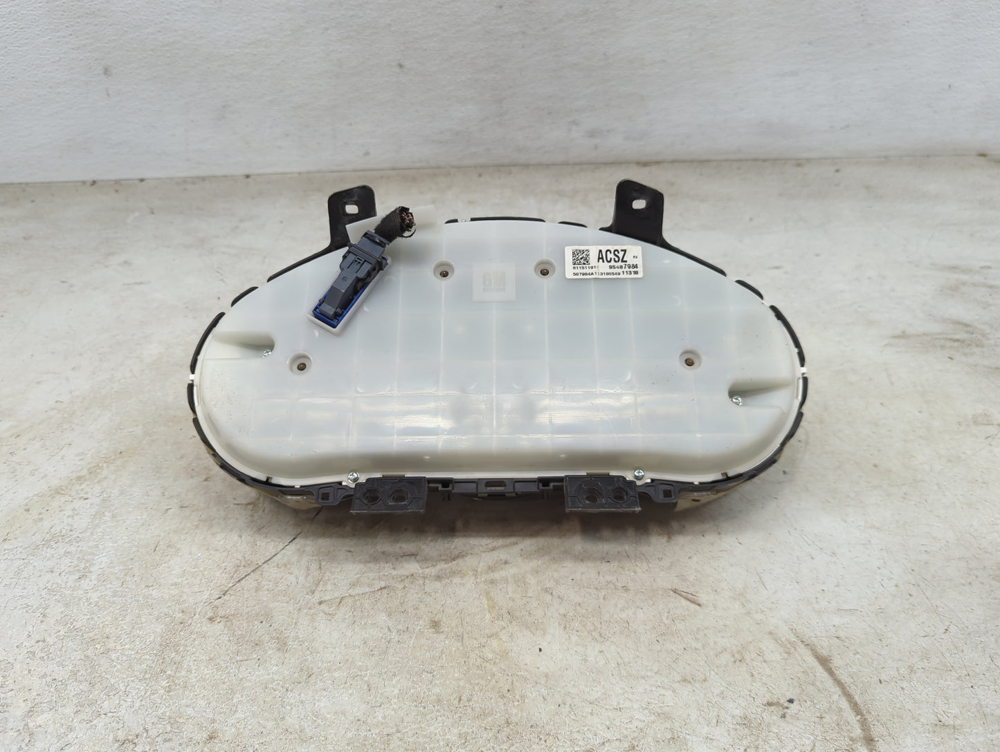 2012-2012 Chevrolet Cruze Speedometer Instrument Cluster Gauges 95487984 - Oemusedautoparts1.com