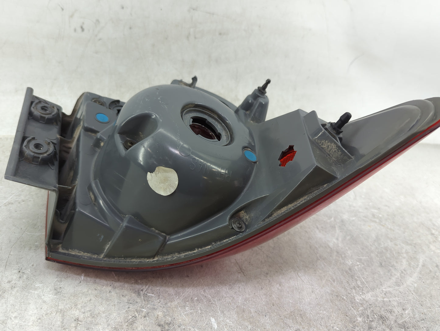 2011-2016 Chevrolet Cruze Tail Light Assembly Passenger Right OEM Fits Fits 2011 2012 2013 2014 2015 2016 OEM Used Auto Part