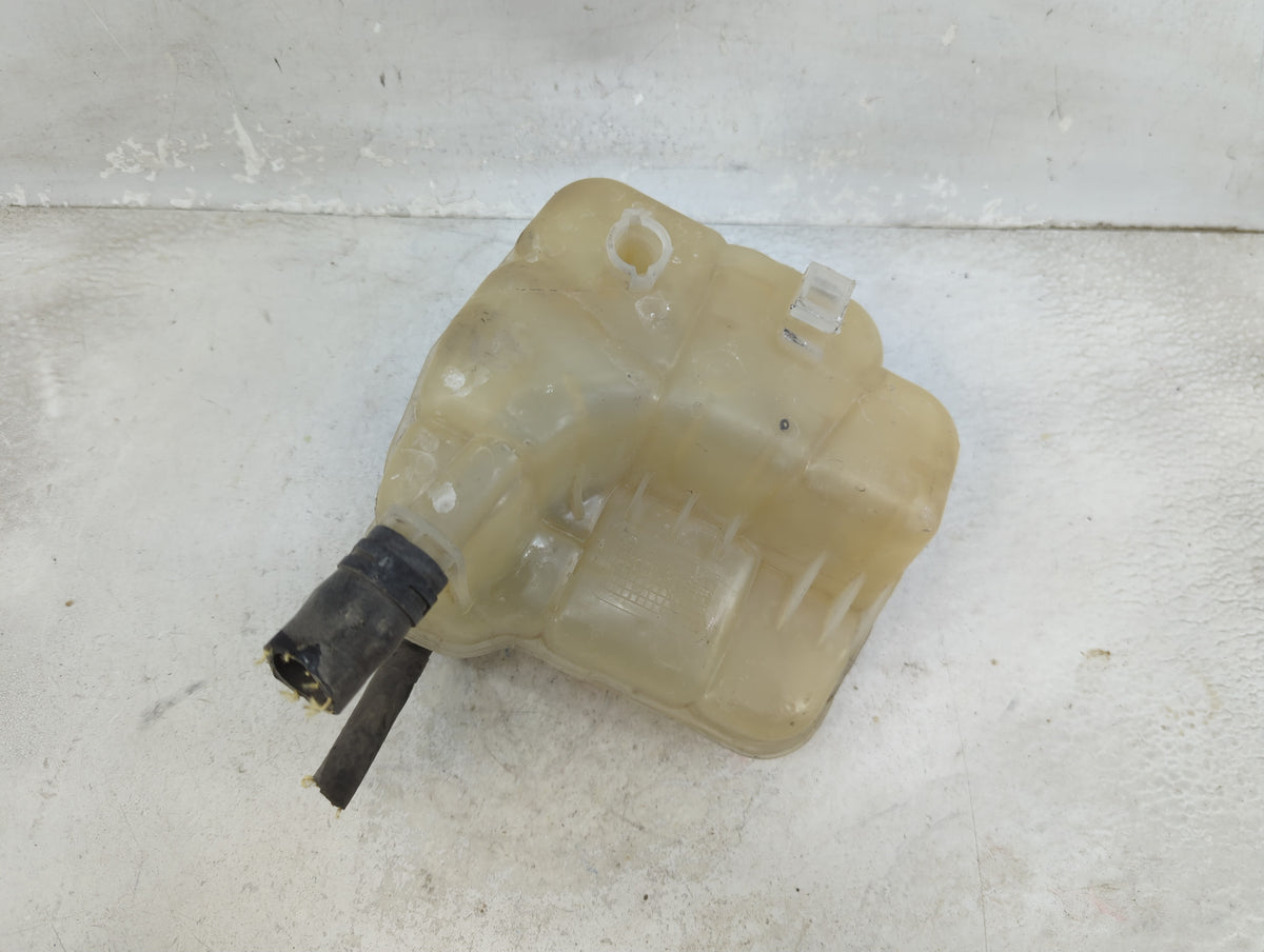 2011 Chevrolet Cruze Radiator Coolant Overflow Expansion Tank Bottle 1459559 - Oemusedautoparts1.com