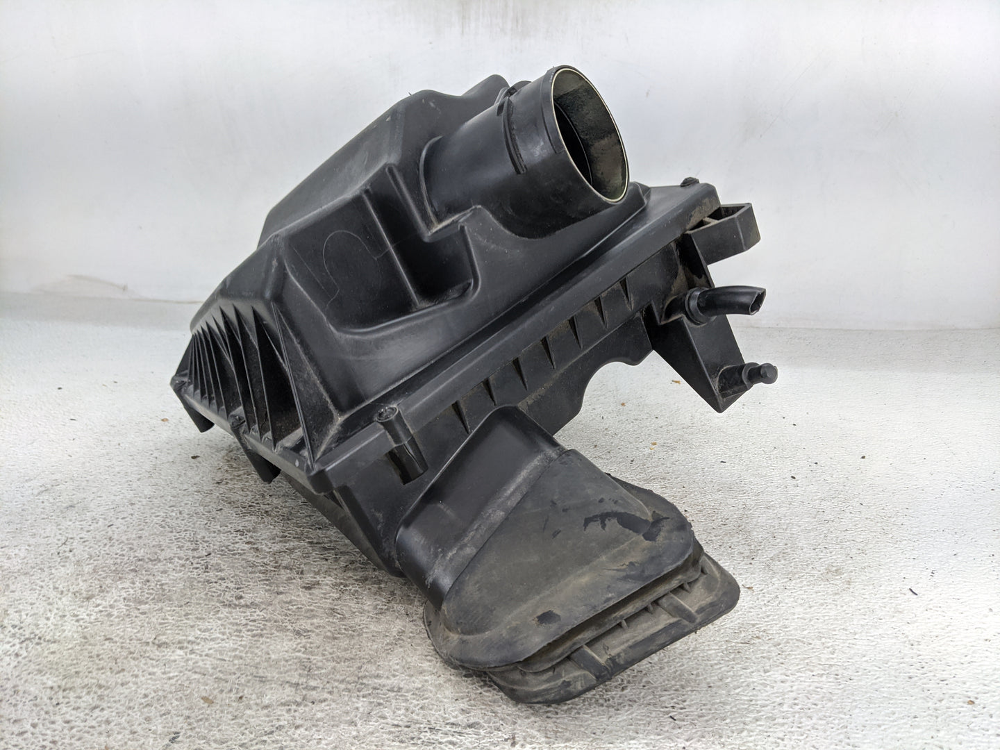 2012-2014 Chevrolet Cruze Air Cleaner Intake-duct Hose Tube 1463555 - Oemusedautoparts1.com