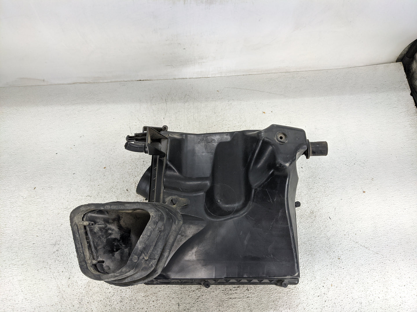 2012-2014 Chevrolet Cruze Air Cleaner Intake-duct Hose Tube 1463555 - Oemusedautoparts1.com