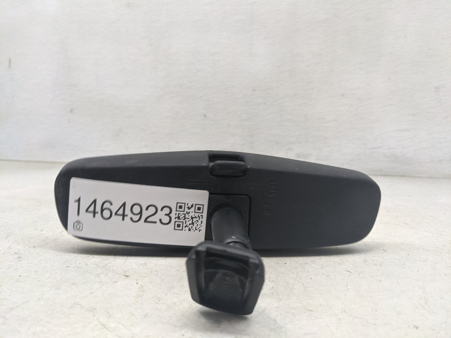 2012 Chevrolet Cruze Interior Rear View Mirror Replacement OEM P/N:026110 AD48070 Fits OEM Used Auto Parts - Oemusedautopart