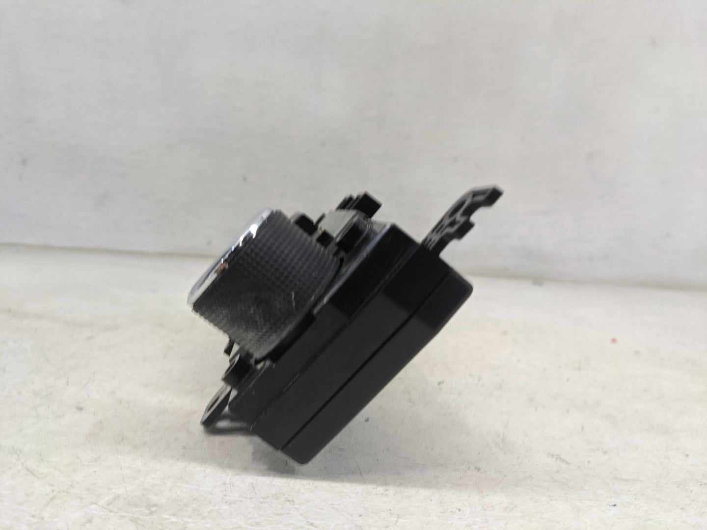 2012-2016 Chevrolet Cruze Climate Control Module Temperature AC/Heater Replacement P/N:95017054 SP7054AB12071193 Fits OEM Us