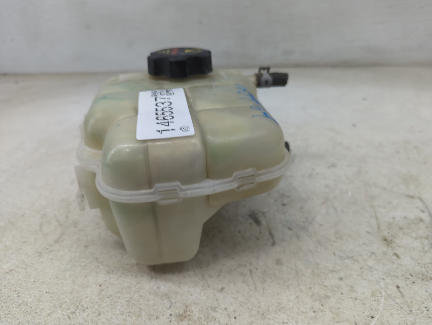 2011 Chevrolet Cruze Radiator Coolant Overflow Expansion Tank Bottle 1465537 - Oemusedautoparts1.com
