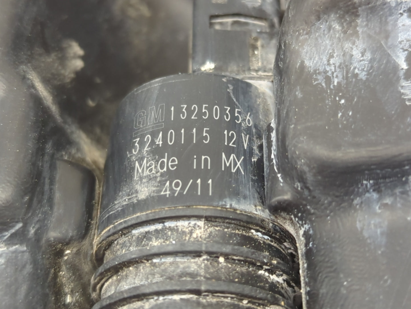2011-2016 Chevrolet Cruze Windshield Washer Fluid Reservoir Bottle Oem 1465578 - Oemusedautoparts1.com