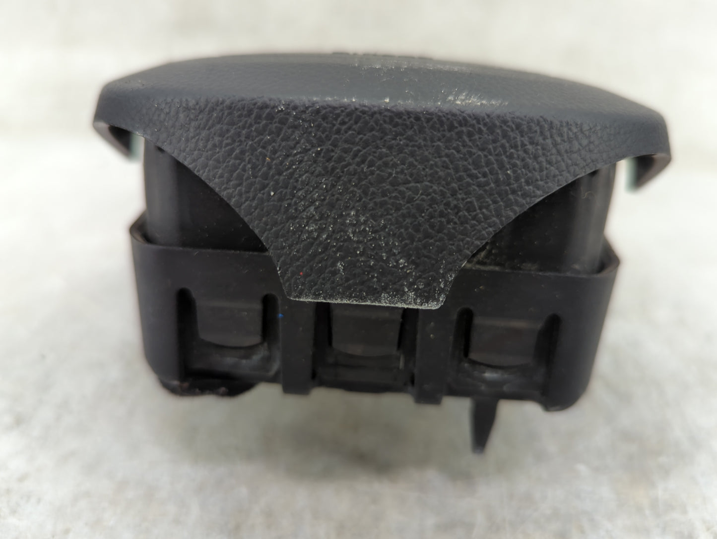 2011-2013 Chevrolet Cruze Air Bag Driver Left Steering Wheel Mounted 1466019 - Oemusedautoparts1.com