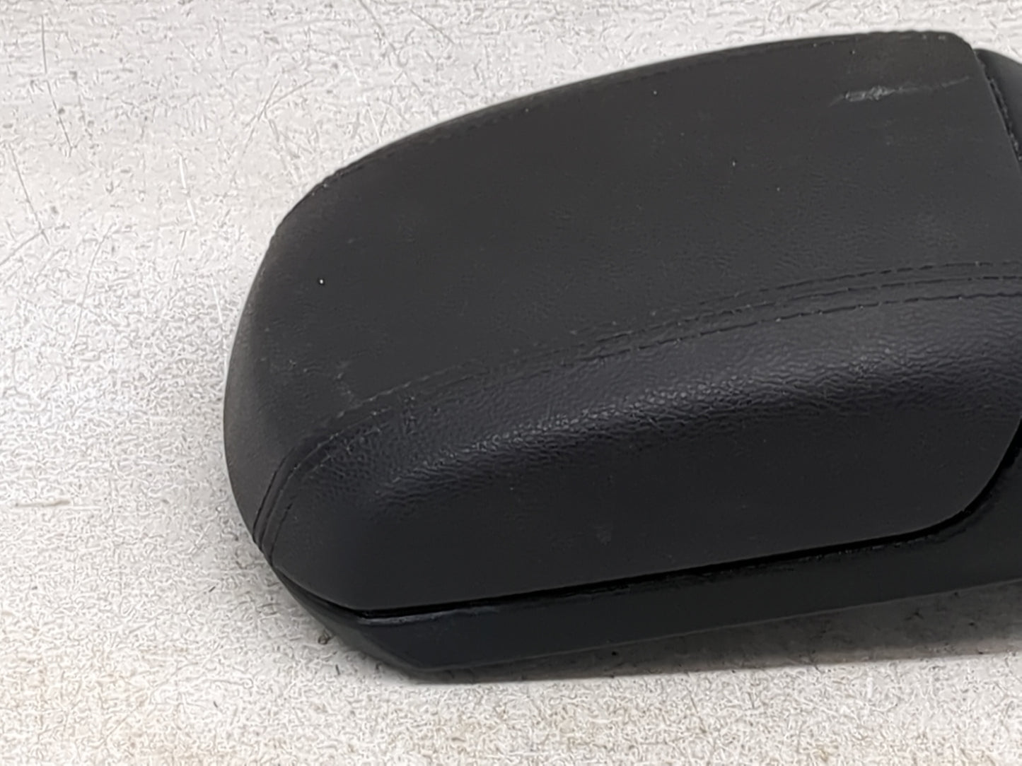 2012 Chevrolet Cruze Center Console Armrest Cover Lid P/N:SM0791 KF2-1 Fits OEM Used Auto Parts - Oemusedautoparts1.com