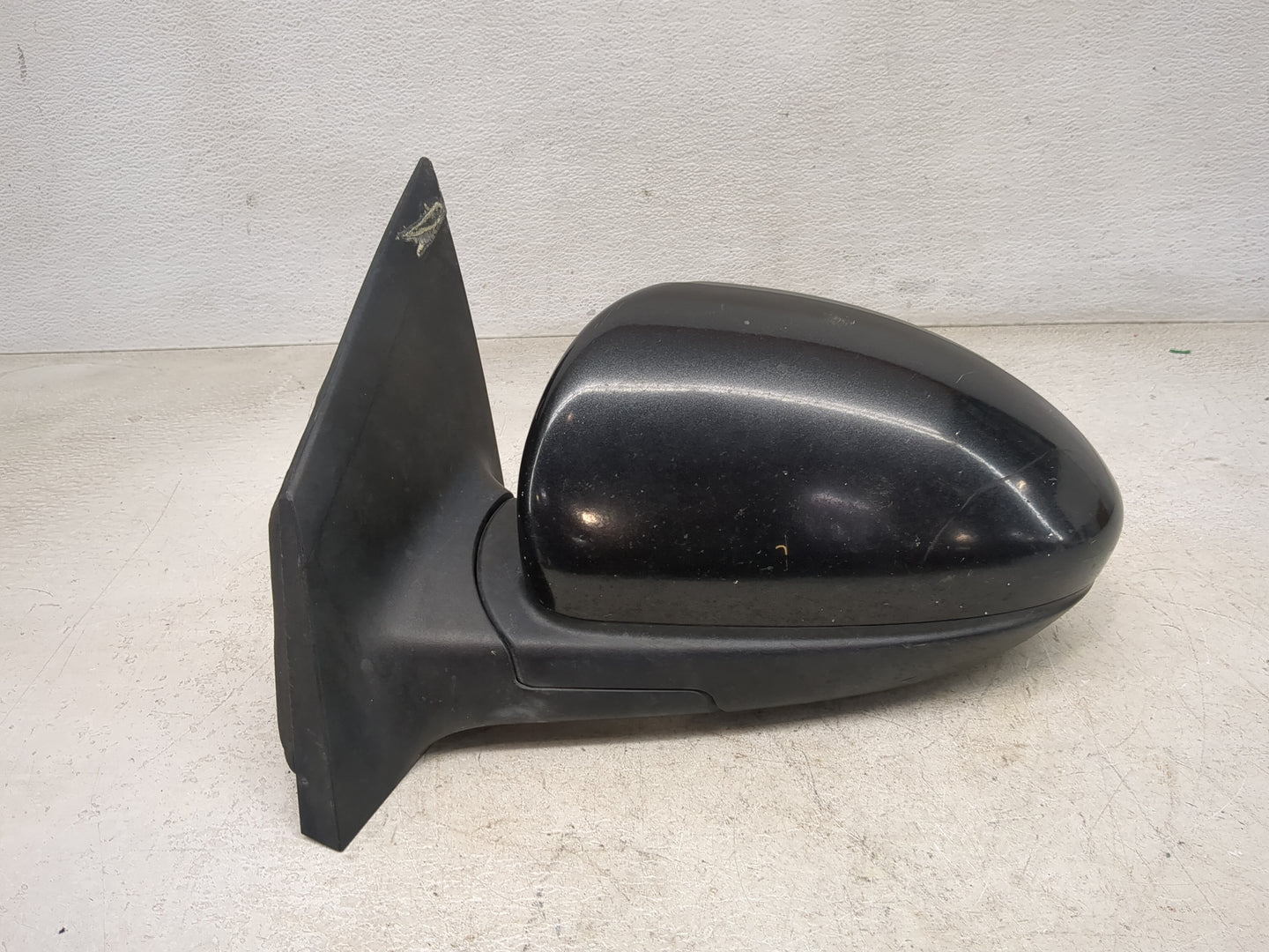 2011-2016 Chevrolet Cruze Driver Side View Mirror - Left Door Mirror OEM Used - Oemusedautoparts1.com
