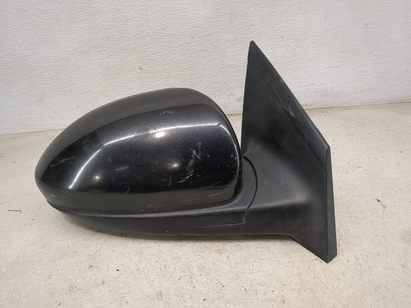 2011-2016 Chevrolet Cruze Passenger Side View Mirror - Right Door Mirror OEM Used - Oemusedautoparts1.com