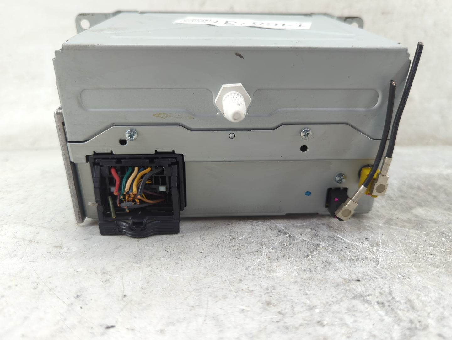 2011-2012 Chevrolet Cruze Radio AM FM Cd Player Receiver Replacement P/N:22870782 CQ-FG21E0GDA Fits Fits 2010 2011 2012 OEM 