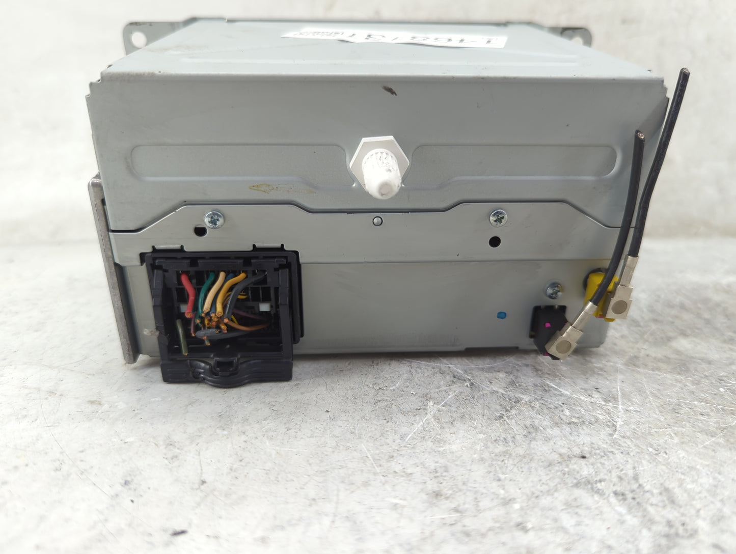 2011-2012 Chevrolet Cruze Radio AM FM Cd Player Receiver Replacement P/N:22870782 CQ-FG21E0GDA Fits Fits 2010 2011 2012 OEM 