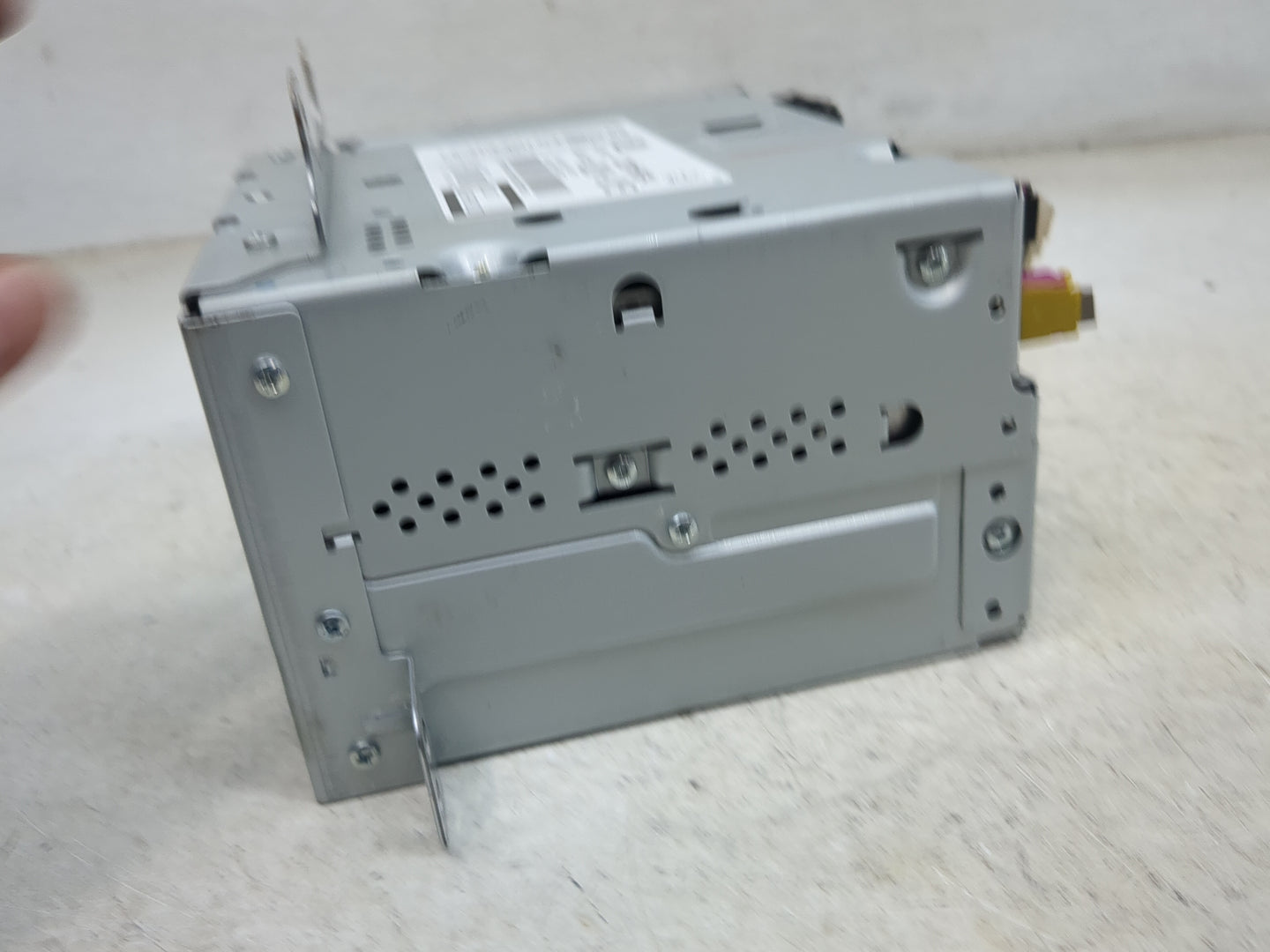2012 Chevrolet Cruze Radio AM FM Cd Player Receiver Replacement P/N:22815634 Fits OEM Used Auto Parts - Oemusedautoparts1.co