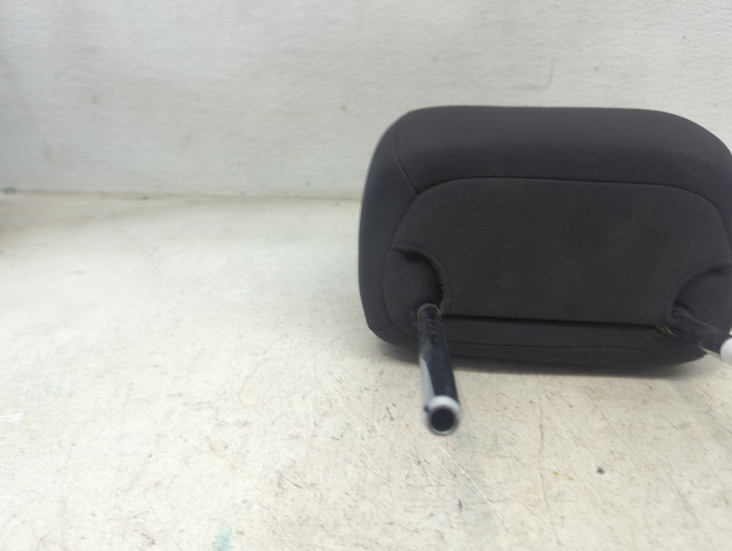 2012 Chevrolet Cruze Headrest Head Rest Rear Seat Fits OEM Used Auto Parts - Oemusedautoparts1.com