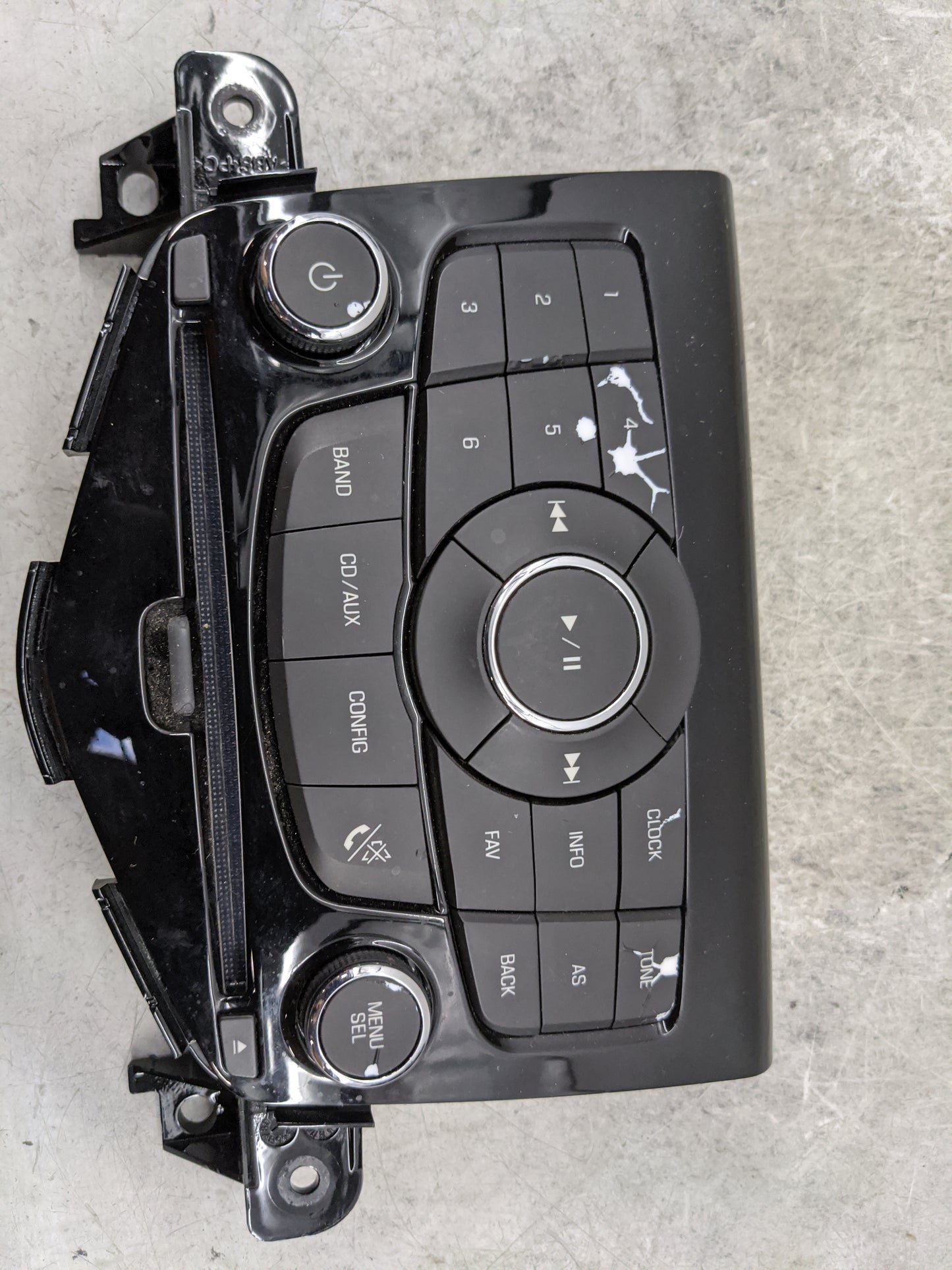 2011-2016 Chevrolet Cruze Radio Control Panel 1474570 - Oemusedautoparts1.com
