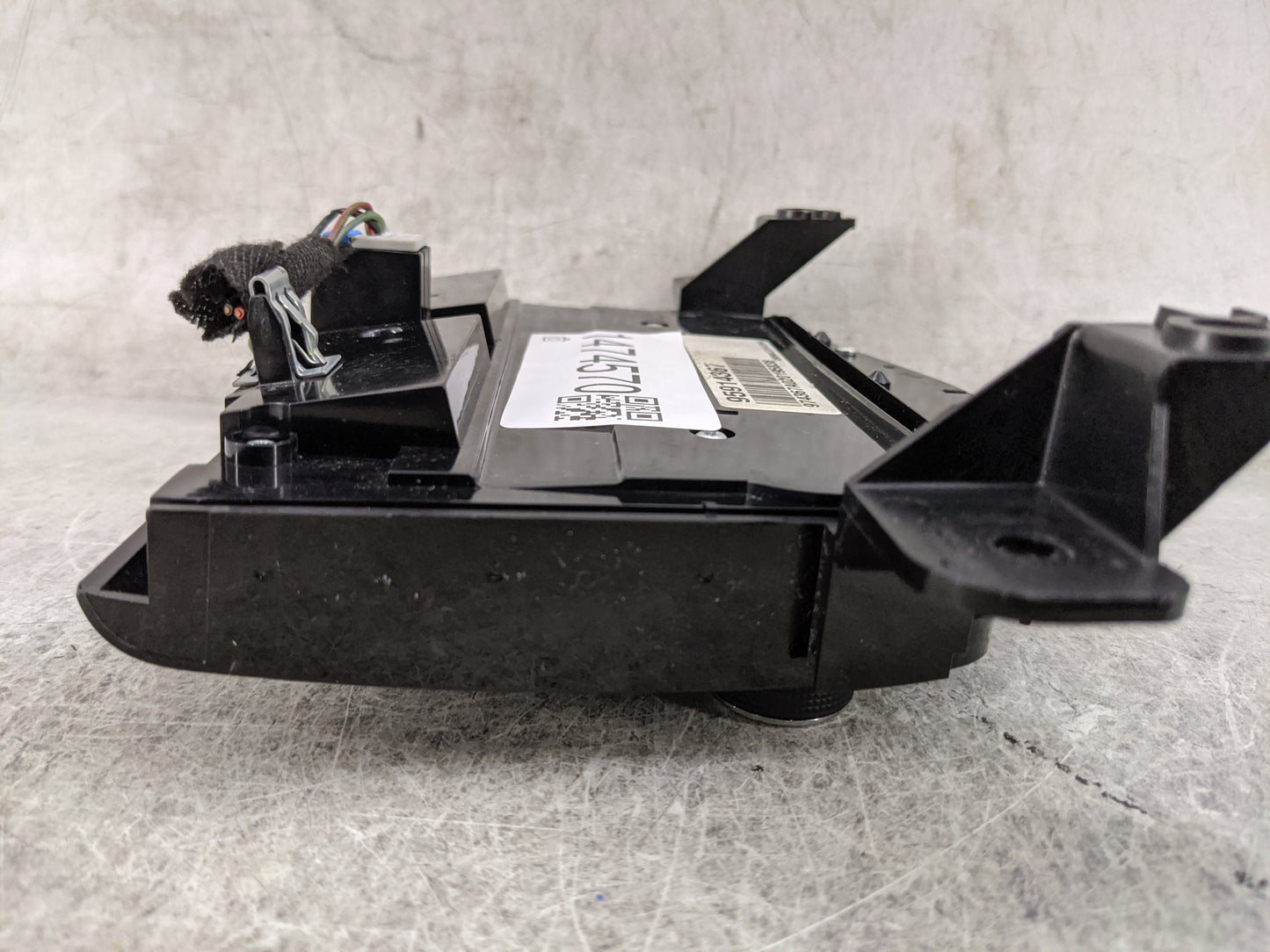 2011-2016 Chevrolet Cruze Radio Control Panel 1474570 - Oemusedautoparts1.com