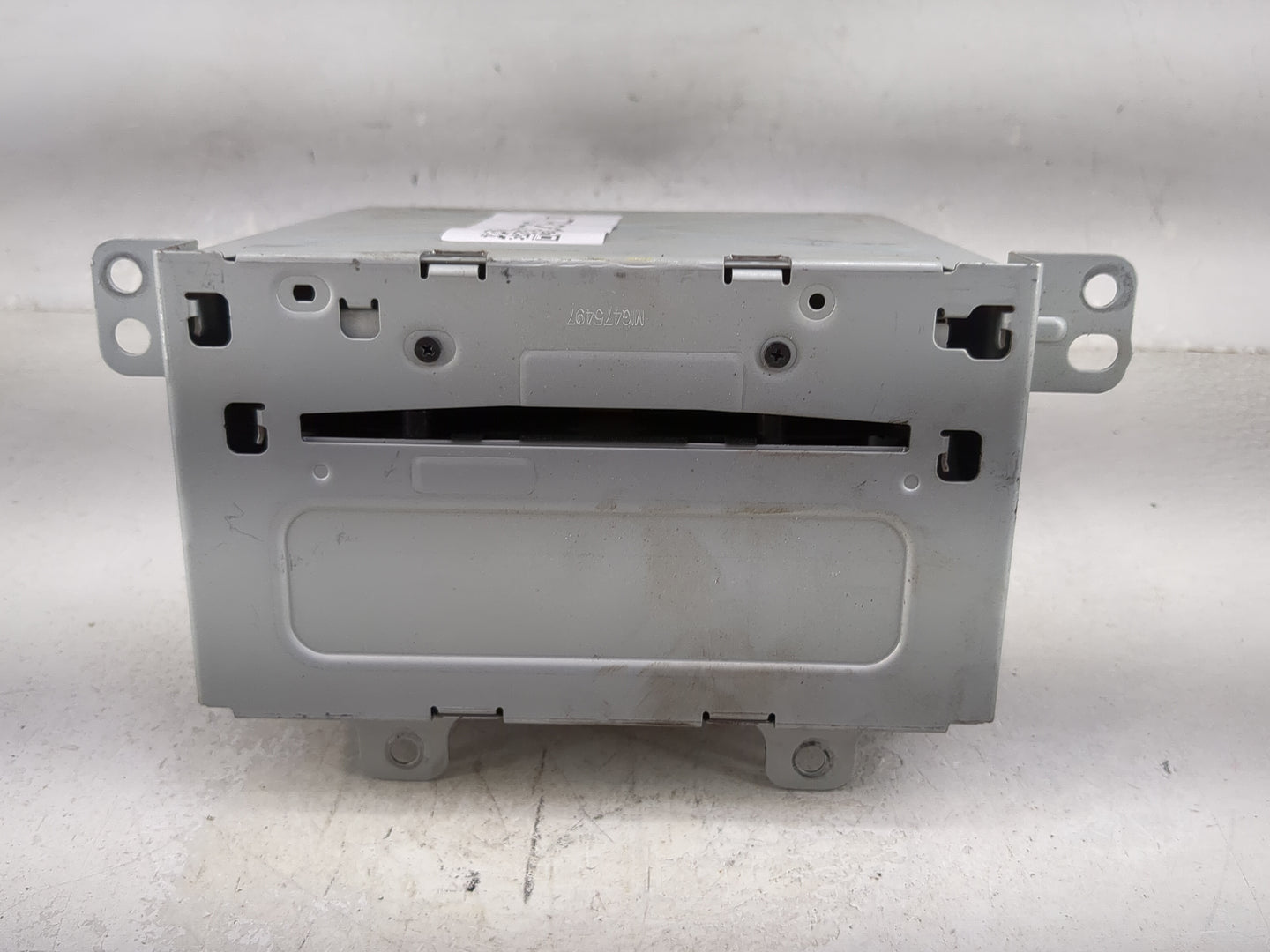 2012 Chevrolet Cruze Radio AM FM Cd Player Receiver Replacement P/N:22815634 CQ-FG21E0GDA Fits OEM Used Auto Parts - Oemused