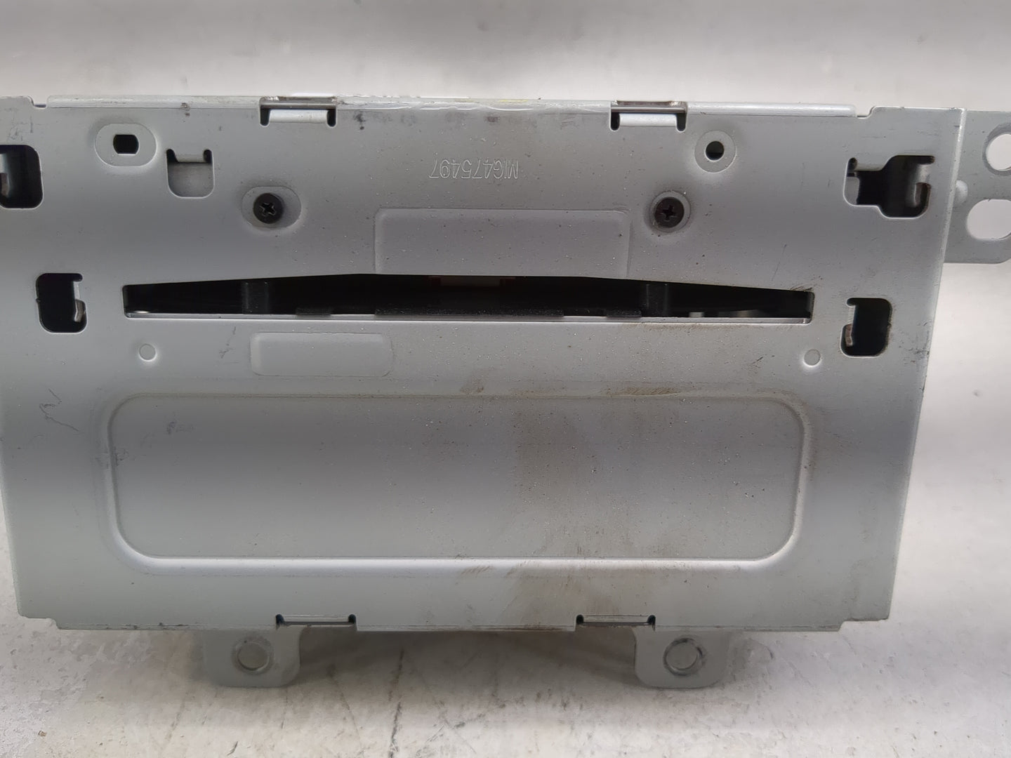 2012 Chevrolet Cruze Radio AM FM Cd Player Receiver Replacement P/N:22815634 CQ-FG21E0GDA Fits OEM Used Auto Parts - Oemused