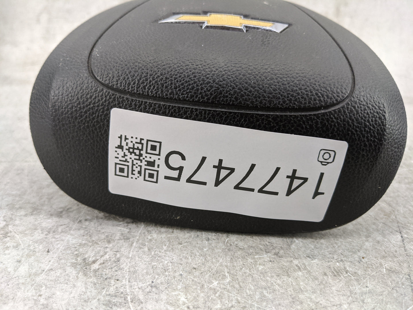 2011-2013 Chevrolet Cruze Air Bag Driver Left Steering Wheel Mounted 1477475 - Oemusedautoparts1.com