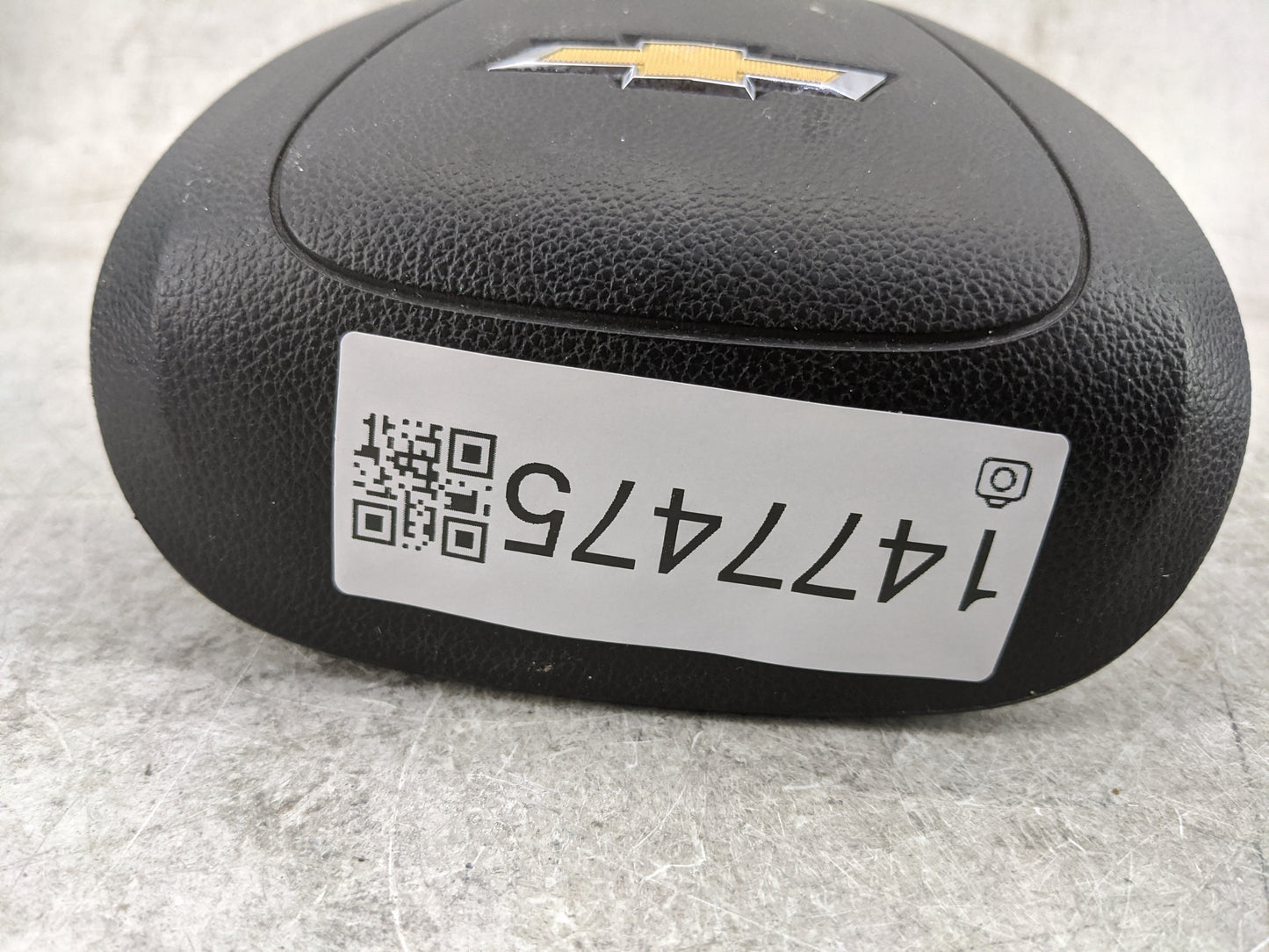 2011-2013 Chevrolet Cruze Air Bag Driver Left Steering Wheel Mounted 1477475 - Oemusedautoparts1.com