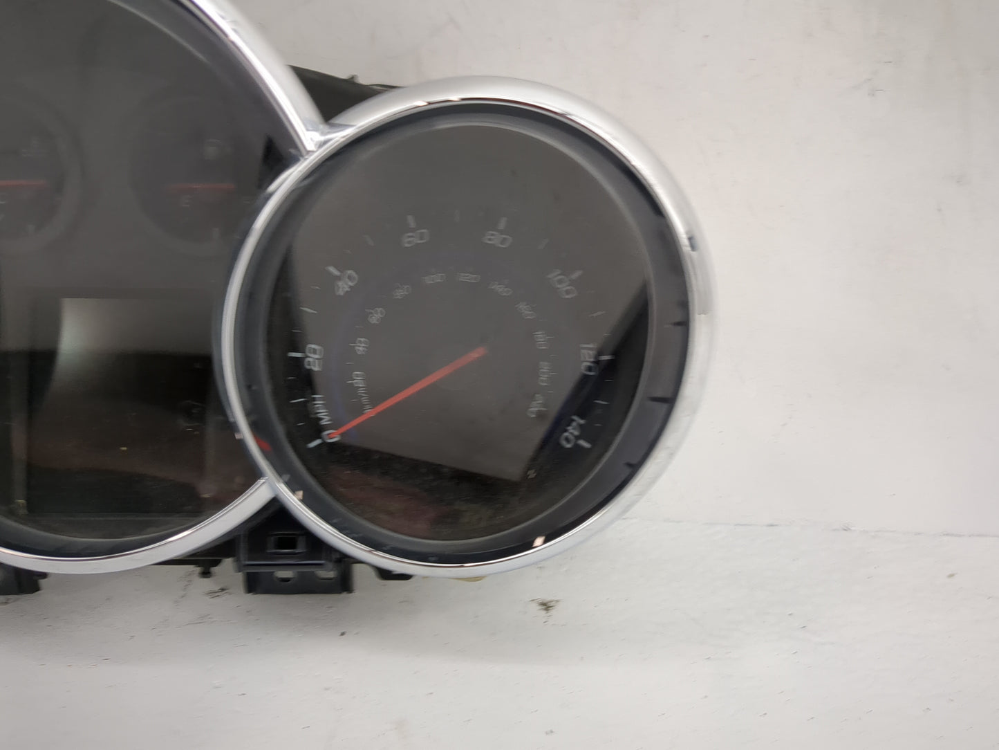 2012 Chevrolet Cruze Instrument Cluster Speedometer Gauges P/N:95487984 ACSZ Miles: Fits OEM Used Auto Parts - Oemusedautopa