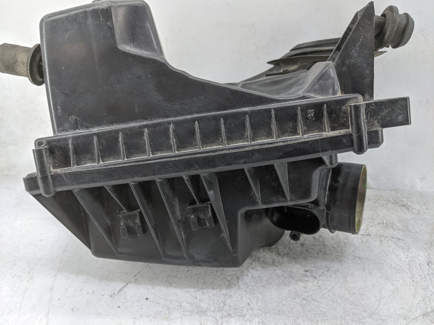 2012-2014 Chevrolet Cruze Air Cleaner Intake-duct Hose Tube 1478027 - Oemusedautoparts1.com