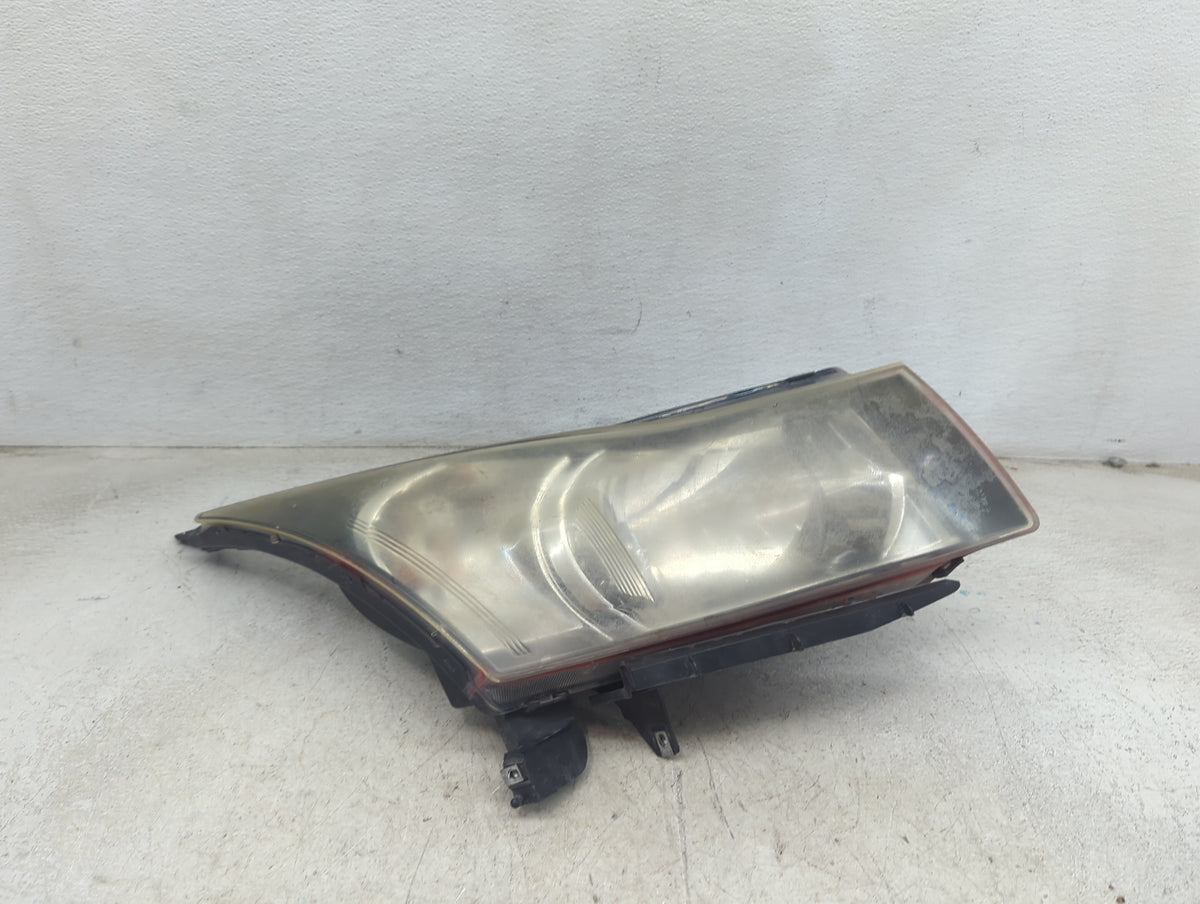 2012-2016 Chevrolet Cruze Passenger Right Oem Head Light Headlight Lamp 1479100 - Oemusedautoparts1.com