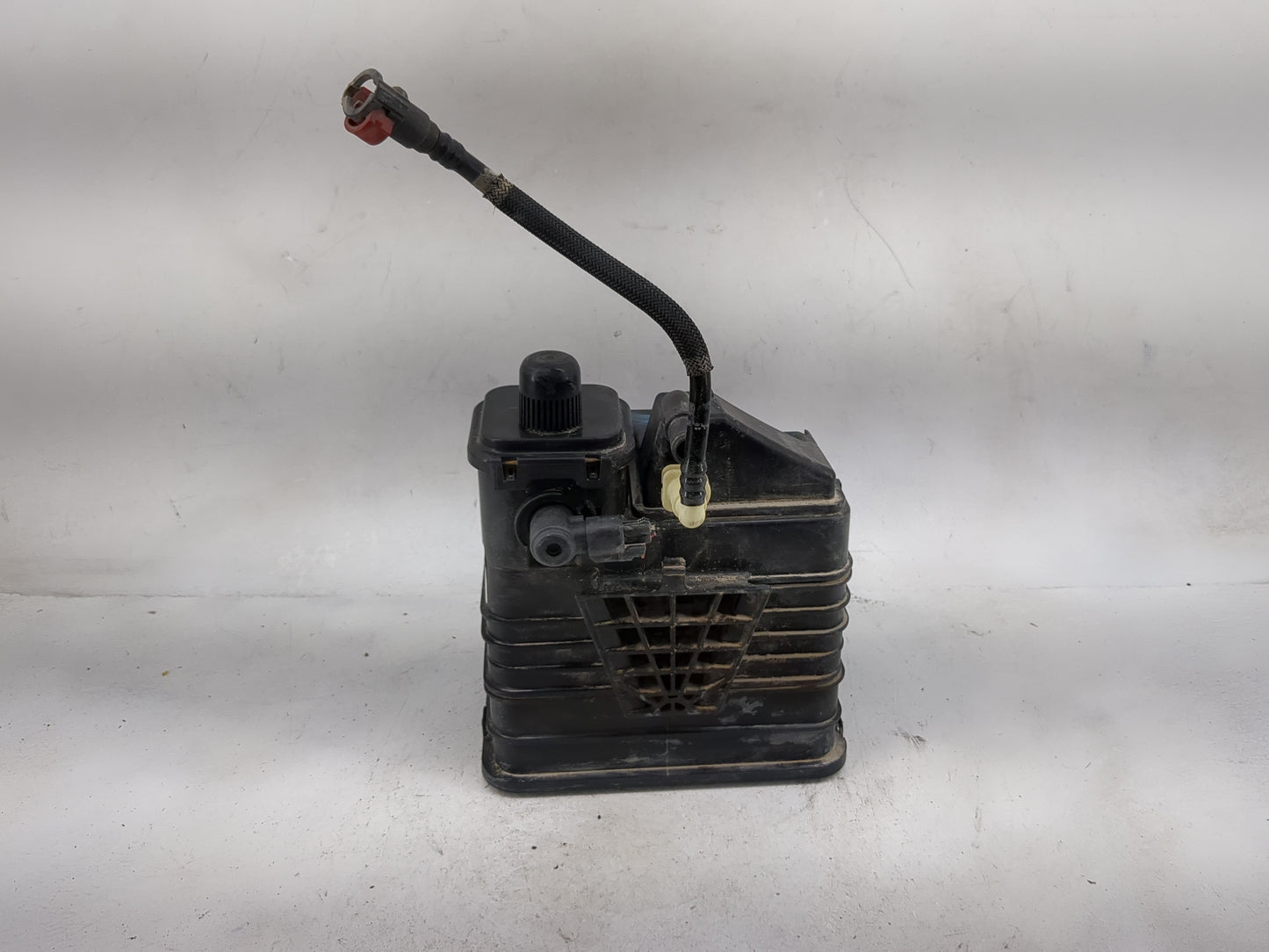 2012 Chevrolet Cruze Fuel Vapor Charcoal Canister 1479336 - Oemusedautoparts1.com
