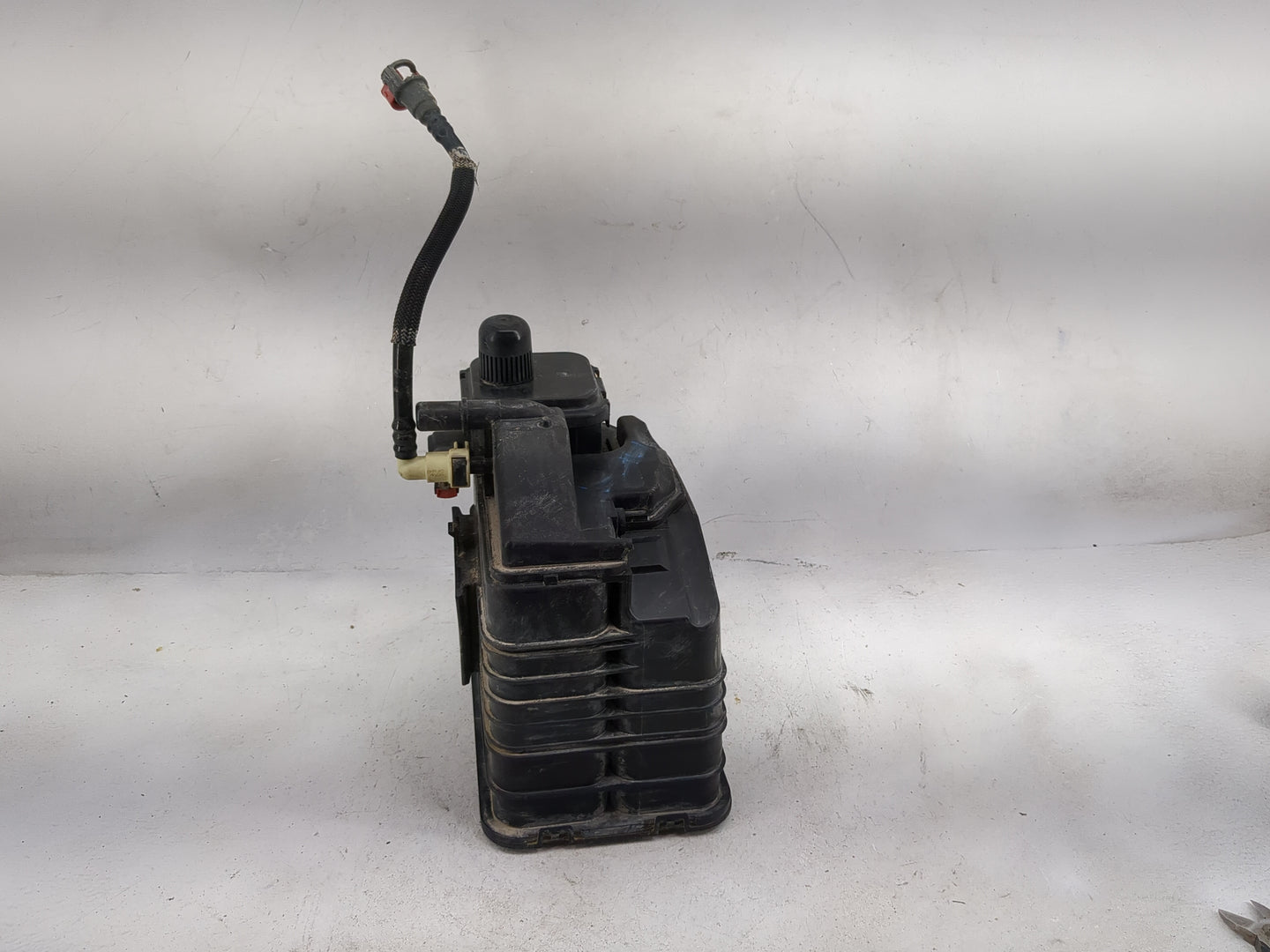 2012 Chevrolet Cruze Fuel Vapor Charcoal Canister 1479336 - Oemusedautoparts1.com
