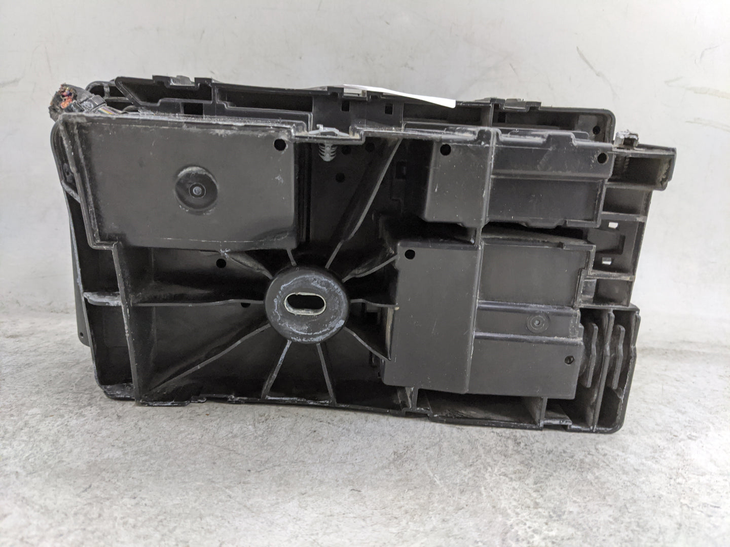2011-2014 Chevrolet Cruze Fusebox Fuse Box Panel Relay Module Fits Fits 2011 2012 2013 2014 OEM Used Auto Parts - Oemusedaut