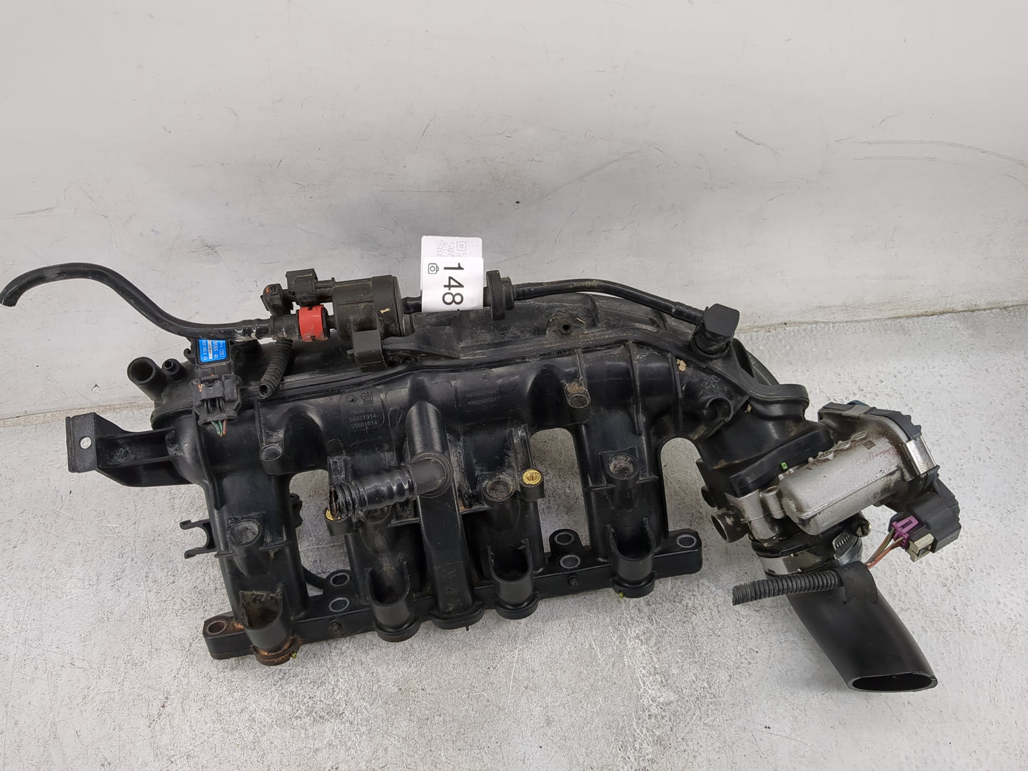 2012-2016 Chevrolet Cruze Air Intake Manifold P/N:55581014 Fits Fits 2012 2013 2014 2015 2016 2017 2018 2019 2020 2021 OEM U
