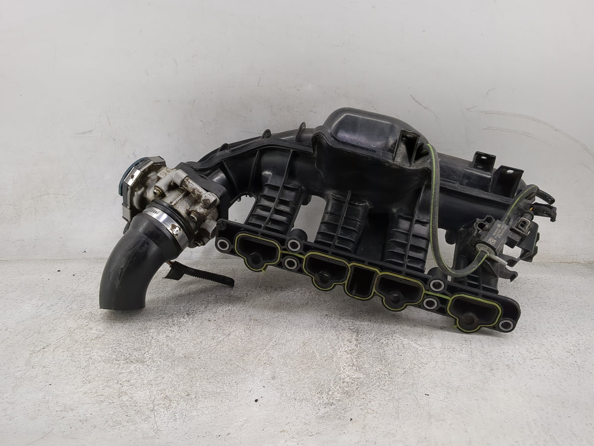 2012-2016 Chevrolet Cruze Air Intake Manifold P/N:55581014 Fits Fits 2012 2013 2014 2015 2016 2017 2018 2019 2020 2021 OEM U
