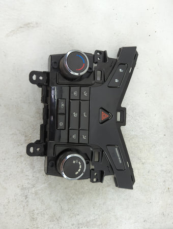 compare product 2011-2012 Chevrolet Cruze Climate Control Module Temperature AC/Heater Replacement P/N:95017054 3870054A012145162 Fits OEM Used Auto Parts