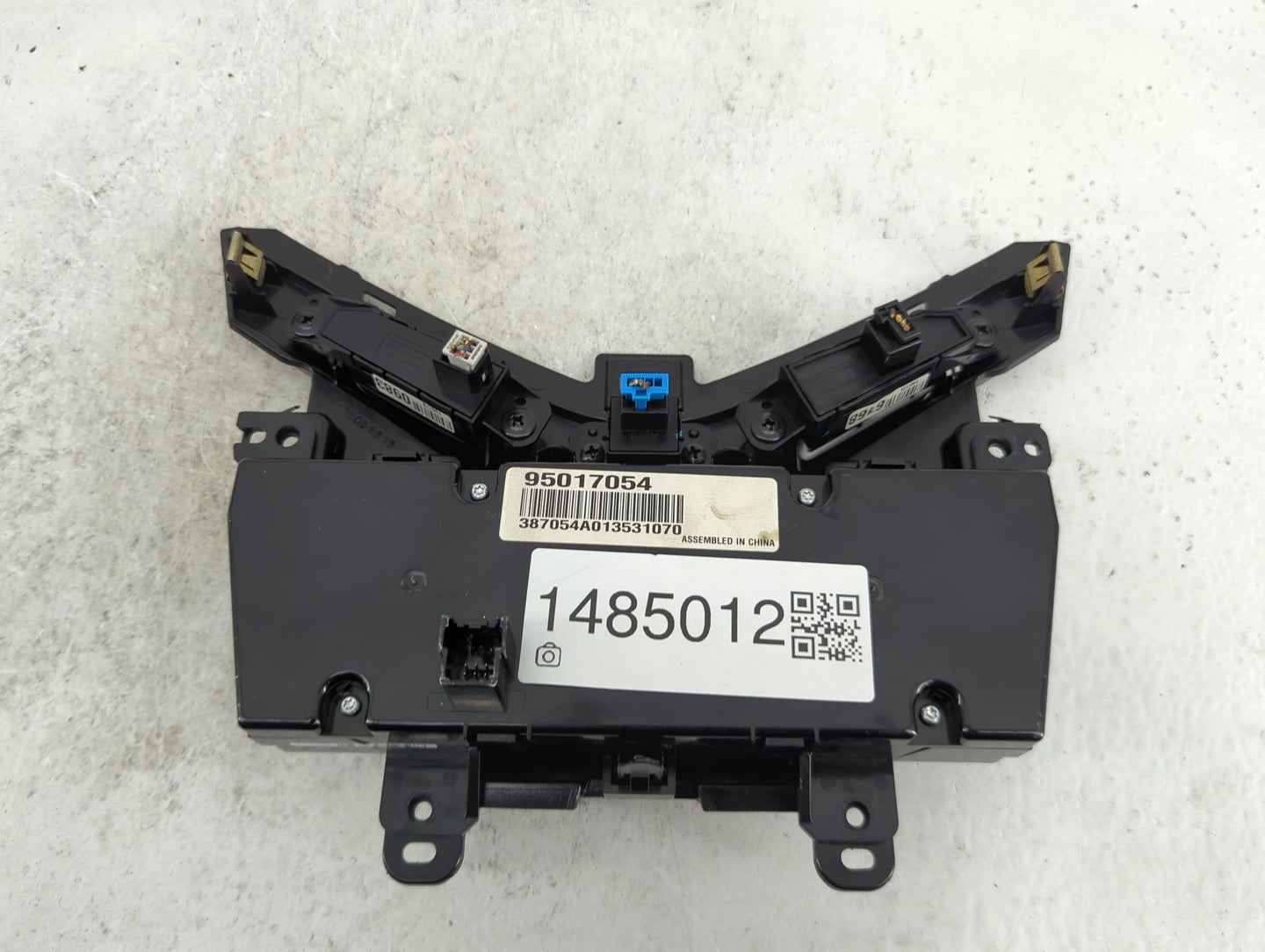 2011-2012 Chevrolet Cruze Climate Control Module Temperature AC/Heater Replacement P/N:95017054 387054A013531070 Fits OEM Us