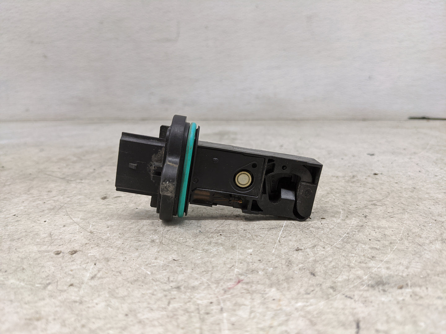 2012-2019 Chevrolet Cruze Mass Air Flow Meter Maf 1487466 - Oemusedautoparts1.com