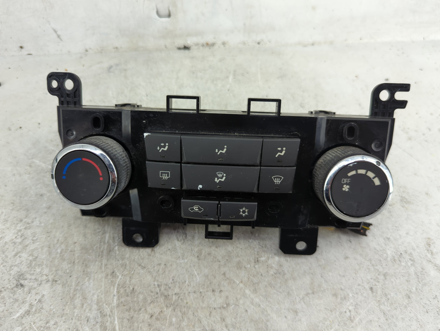 2011-2012 Chevrolet Cruze Climate Control Module Temperature AC/Heater Replacement P/N:95017054 387054A020190579 Fits OEM Us