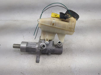 compare product 2011-2016 Chevrolet Cruze Brake Master Cylinder 1490561