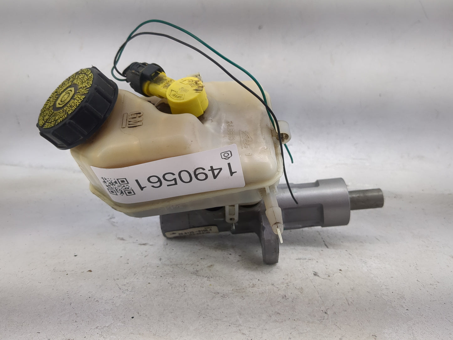 2011-2016 Chevrolet Cruze Brake Master Cylinder 1490561 - Oemusedautoparts1.com