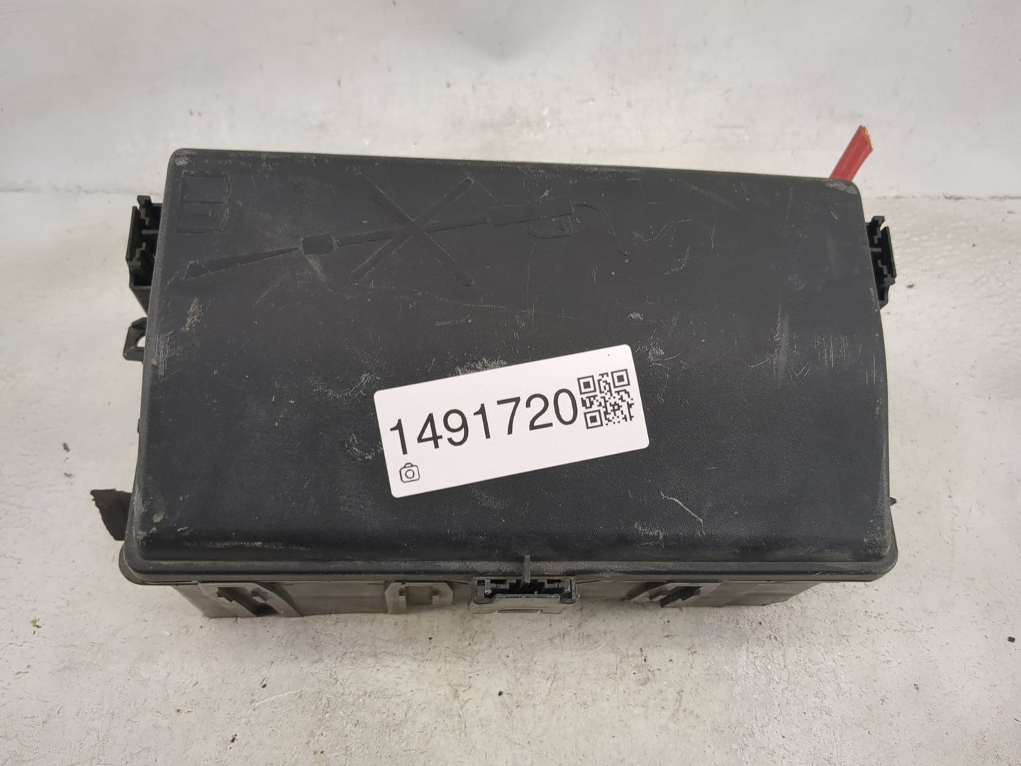 2011-2014 Chevrolet Cruze Fusebox Fuse Box Panel Relay Module P/N:13500128 13500114, 13500112 Fits Fits 2011 2012 2013 2014 