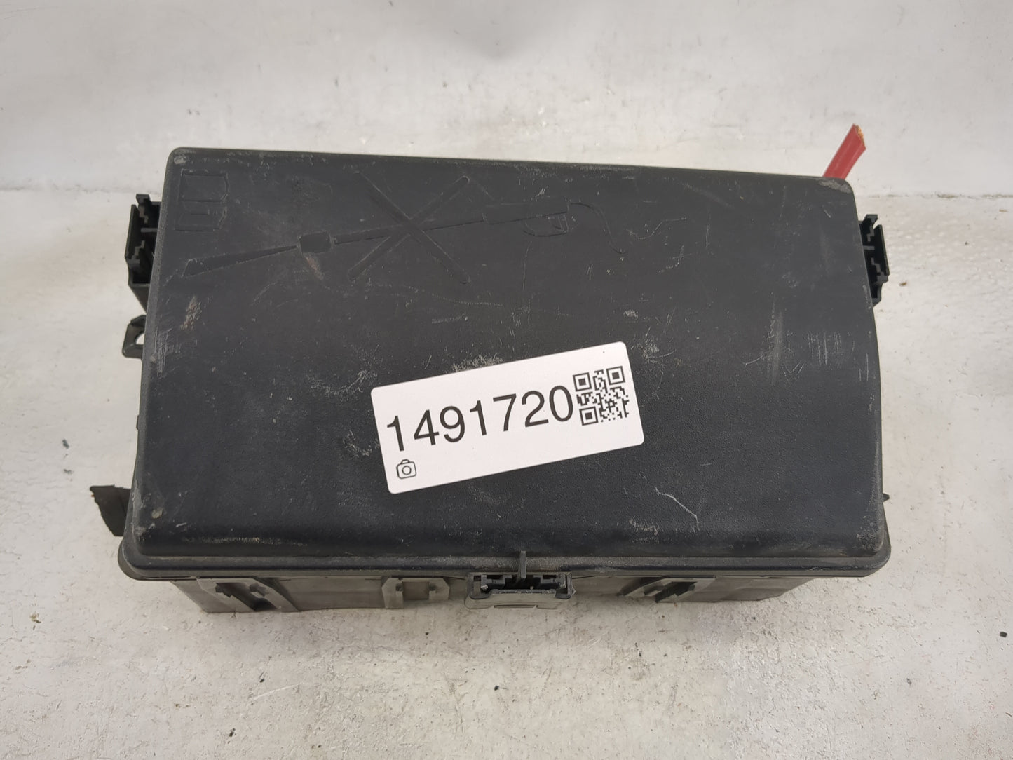 2011-2014 Chevrolet Cruze Fusebox Fuse Box Panel Relay Module P/N:13500128 13500114, 13500112 Fits Fits 2011 2012 2013 2014 