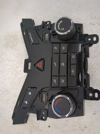 2011-2012 Chevrolet Cruze Climate Control Module Temperature AC/Heater Replacement P/N:95017054 3870054A012675821 Fits OEM U