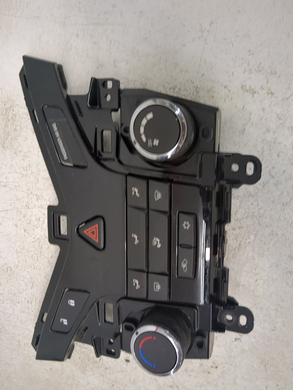 2011-2012 Chevrolet Cruze Climate Control Module Temperature AC/Heater Replacement P/N:95017054 3870054A012675821 Fits OEM U