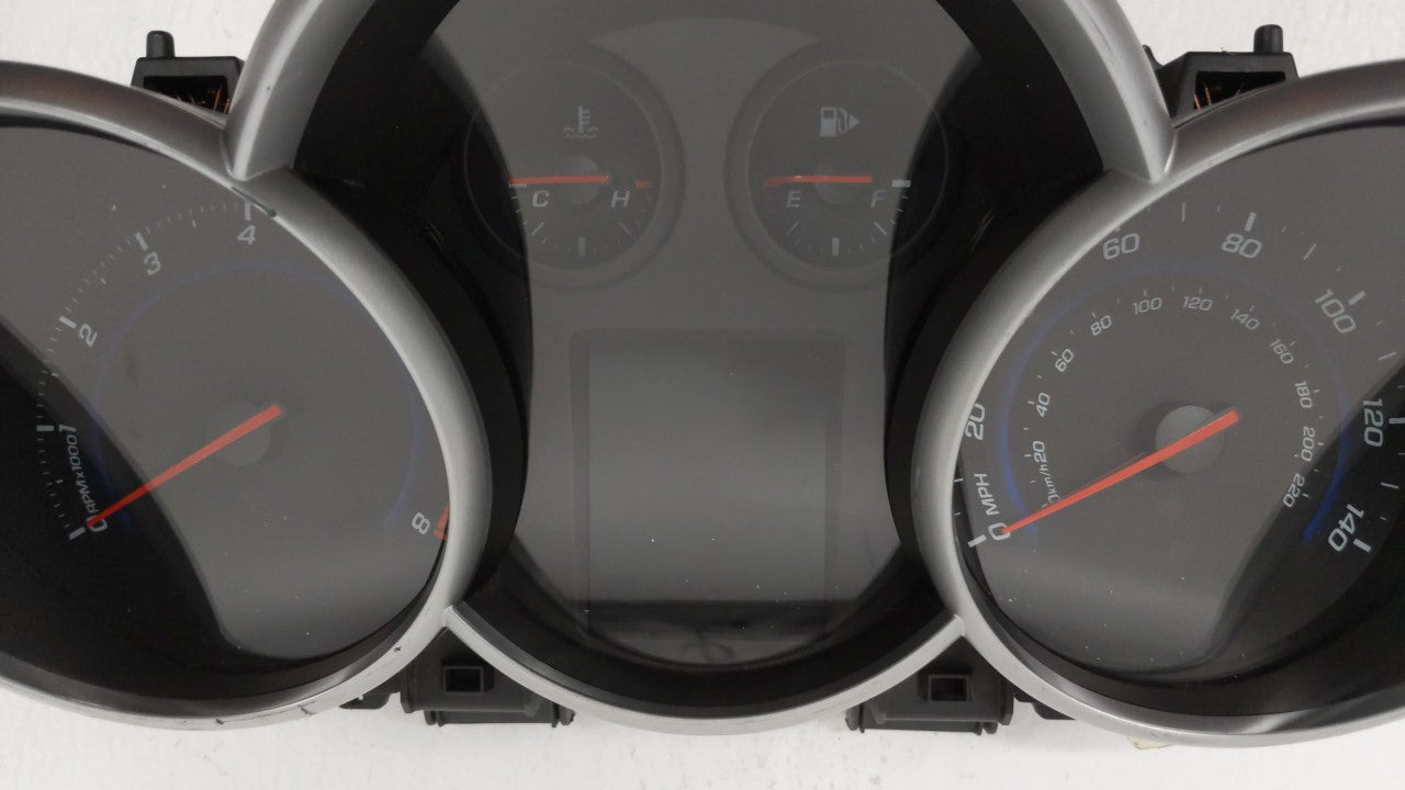 2012 Chevrolet Cruze Instrument Cluster Speedometer Gauges P/N:95487984 95487986, 95940654 Fits OEM Used Auto Parts - Oemuse