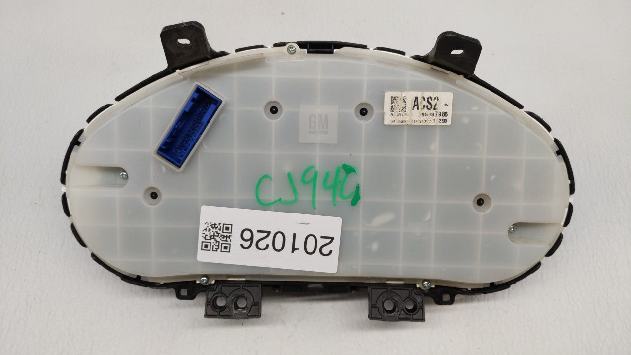 2012 Chevrolet Cruze Instrument Cluster Speedometer Gauges P/N:95487984 95487986, 95940654 Fits OEM Used Auto Parts - Oemuse