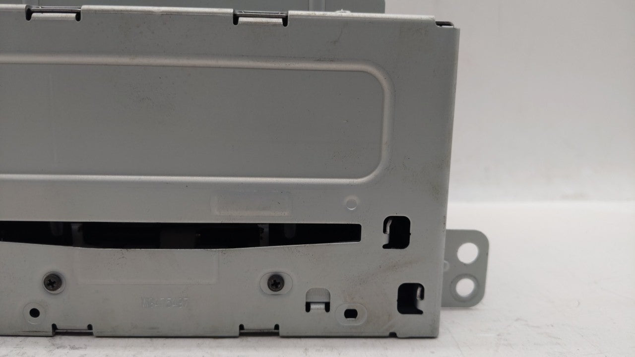 2011-2012 Chevrolet Cruze Radio AM FM Cd Player Receiver Replacement P/N:20983517 22870782 Fits Fits 2010 2011 2012 OEM Used