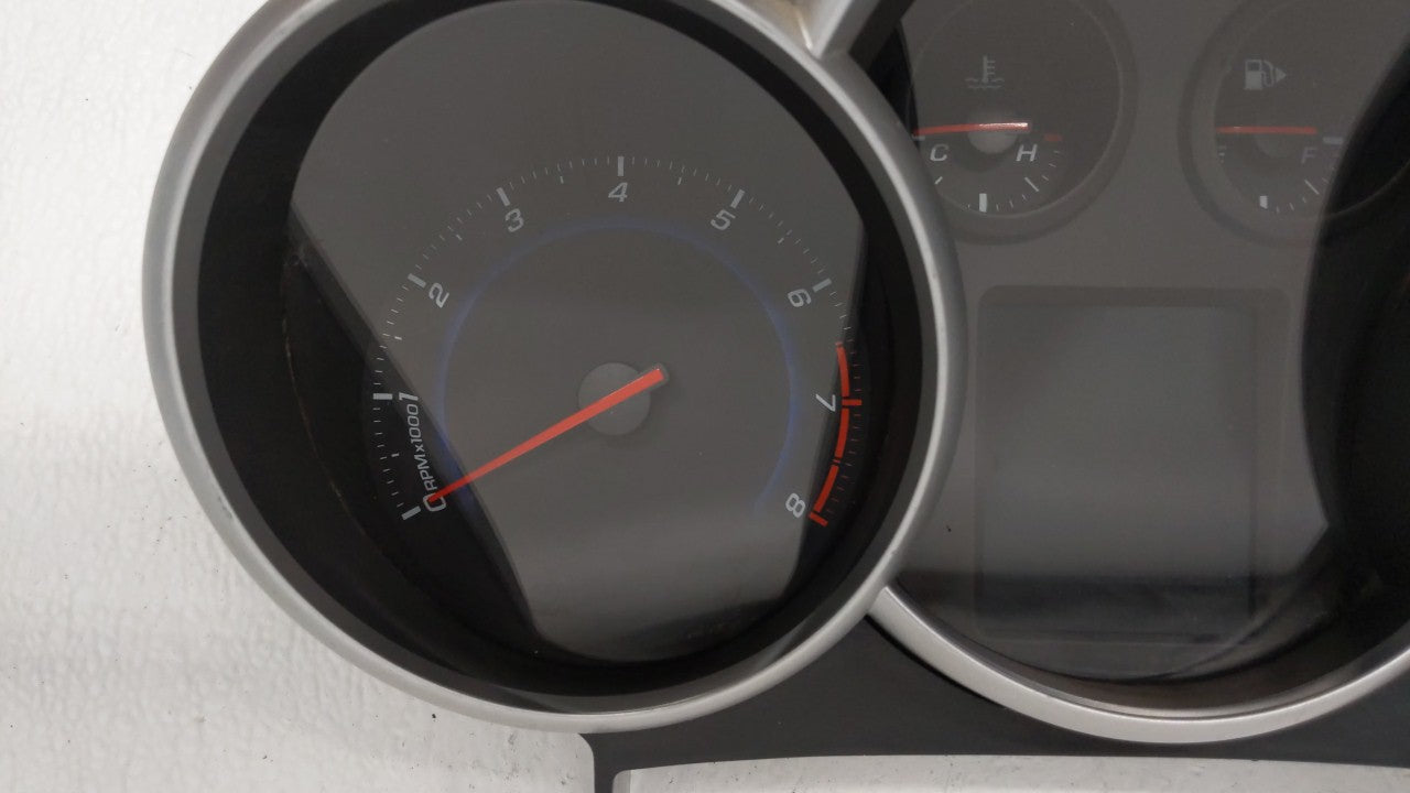 2012 Chevrolet Cruze Instrument Cluster Speedometer Gauges P/N:95940656 95487986 Fits OEM Used Auto Parts - Oemusedautoparts