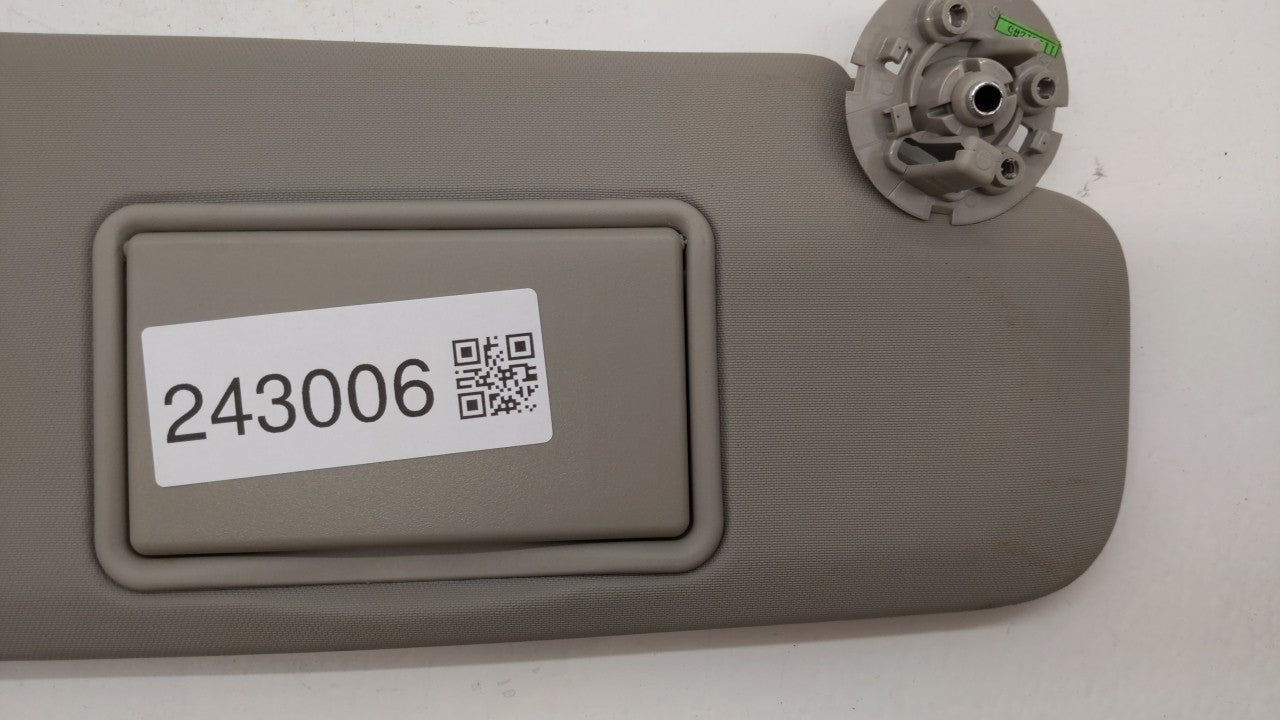 2011-2016 Chevrolet Cruze Sun Visor Shade Replacement Passenger Right Mirror Fits Fits 2011 2012 2013 2014 2015 2016 OEM Use