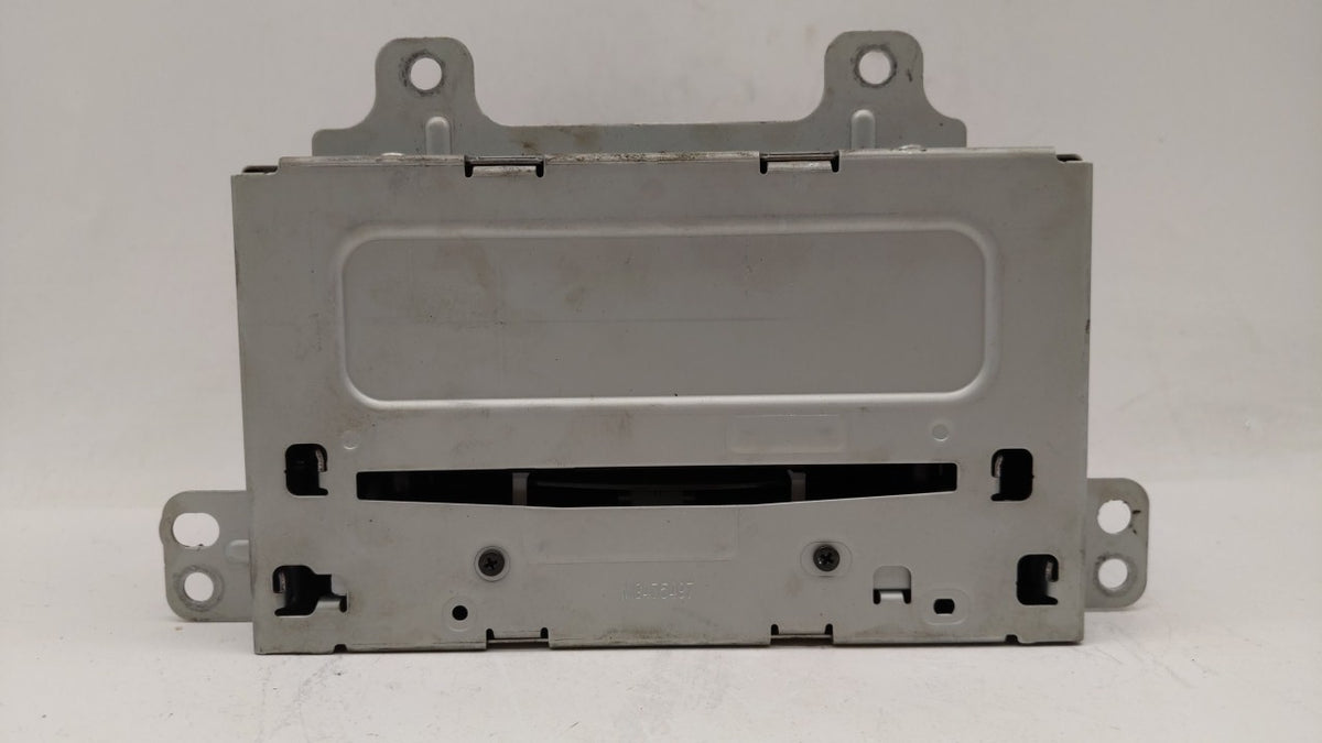 2011-2012 Chevrolet Cruze Am Fm Cd Player Radio Receiver 256174 - Oemusedautoparts1.com