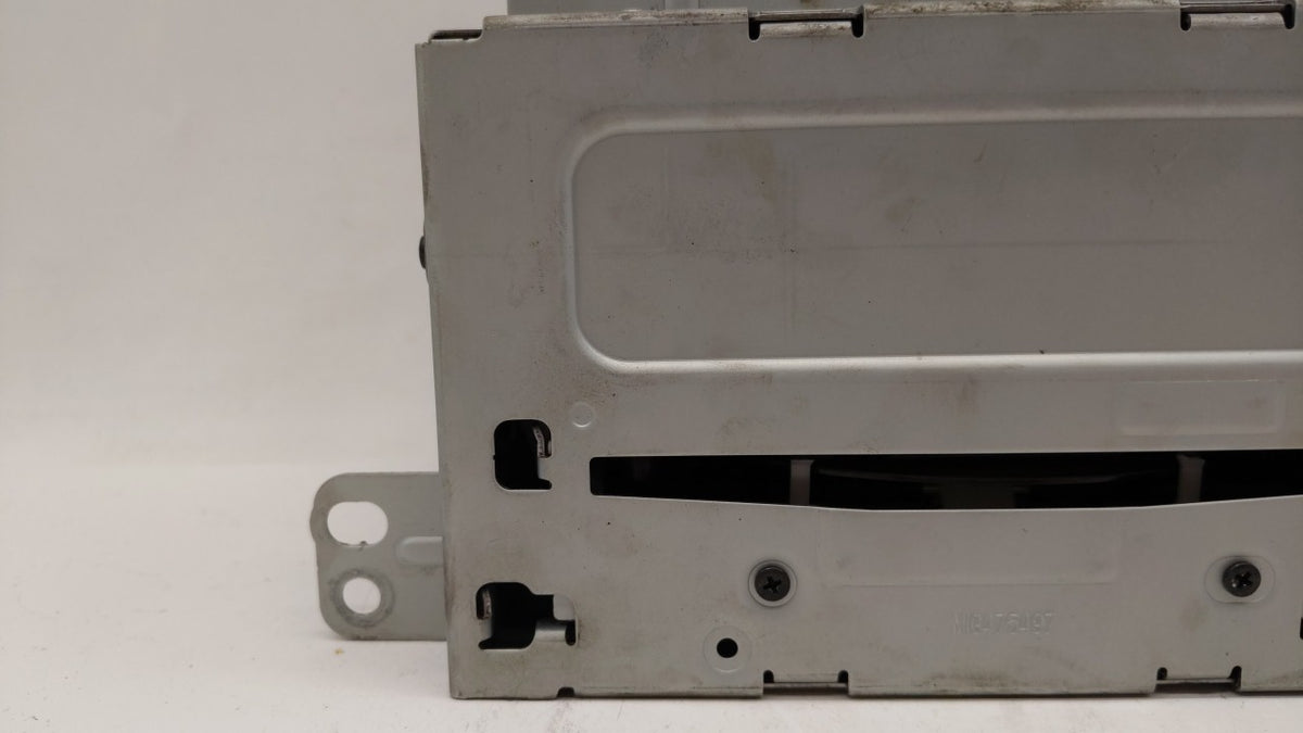 2011-2012 Chevrolet Cruze Am Fm Cd Player Radio Receiver 256174 - Oemusedautoparts1.com